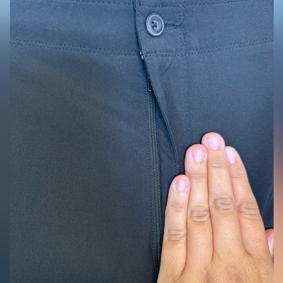 PGA Tour Men's Black Performance Golf Shorts Size 42 - Picture 5 of 13